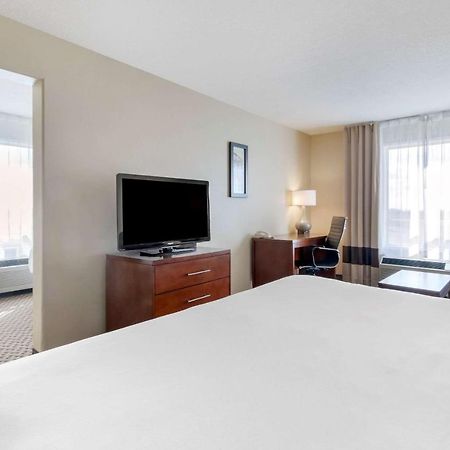 Comfort Inn Lethbridge Zewnętrze zdjęcie
