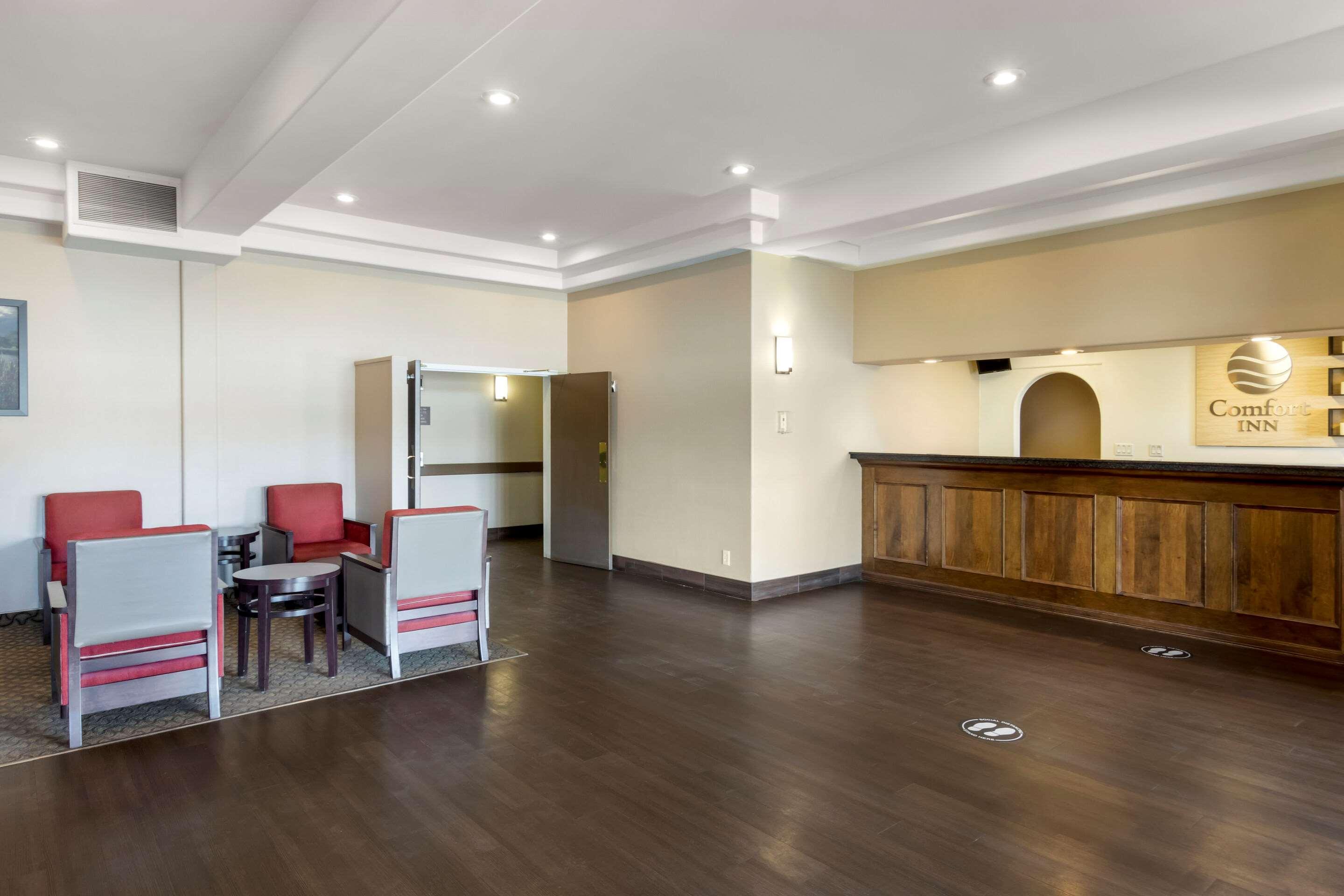Comfort Inn Lethbridge Zewnętrze zdjęcie