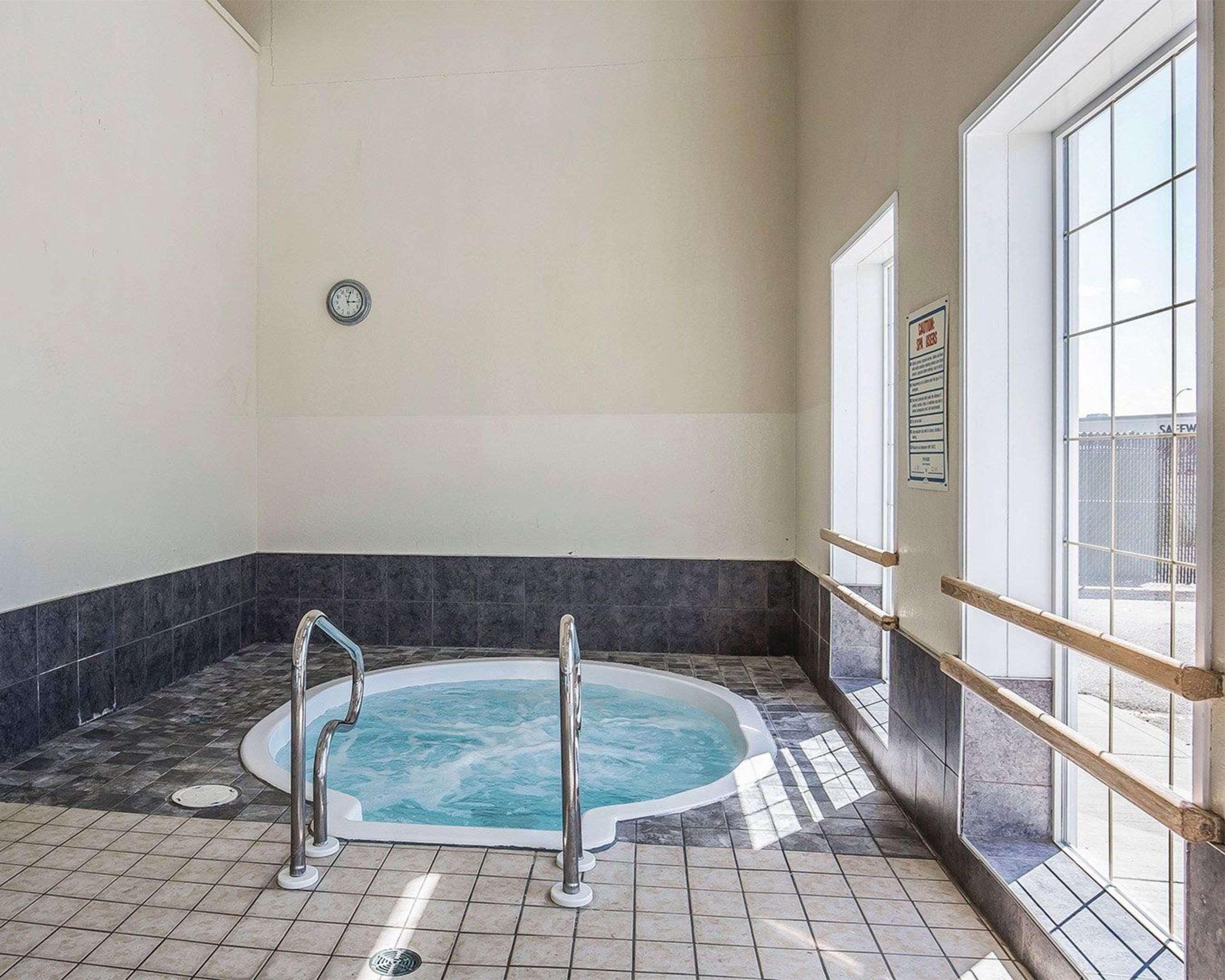 Comfort Inn Lethbridge Zewnętrze zdjęcie