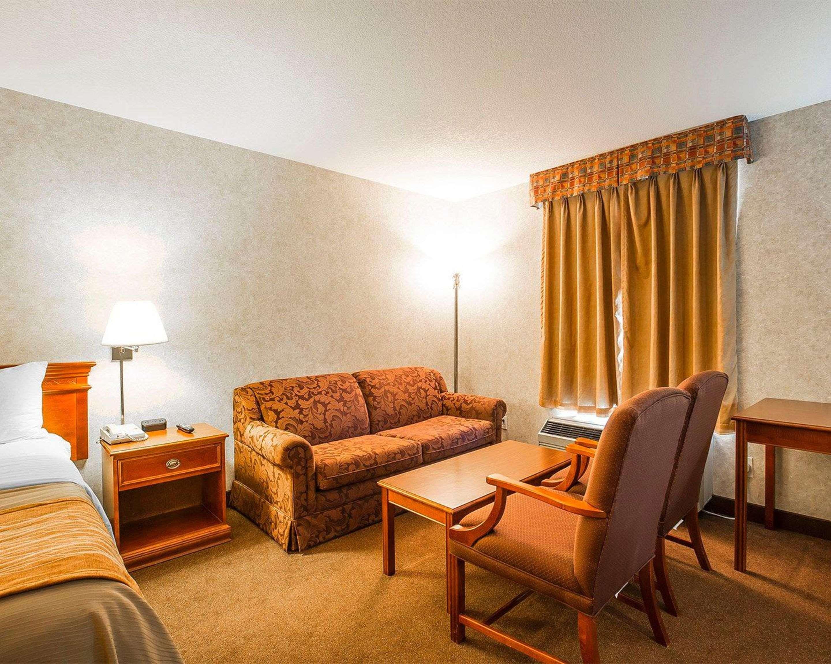 Comfort Inn Lethbridge Zewnętrze zdjęcie